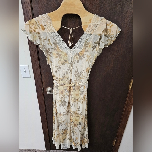 Reiss Emlin Floral Printed MIDI‎ Dress Ivory Yellow Fairy Cottage Lace NWOT - Picture 10 of 13